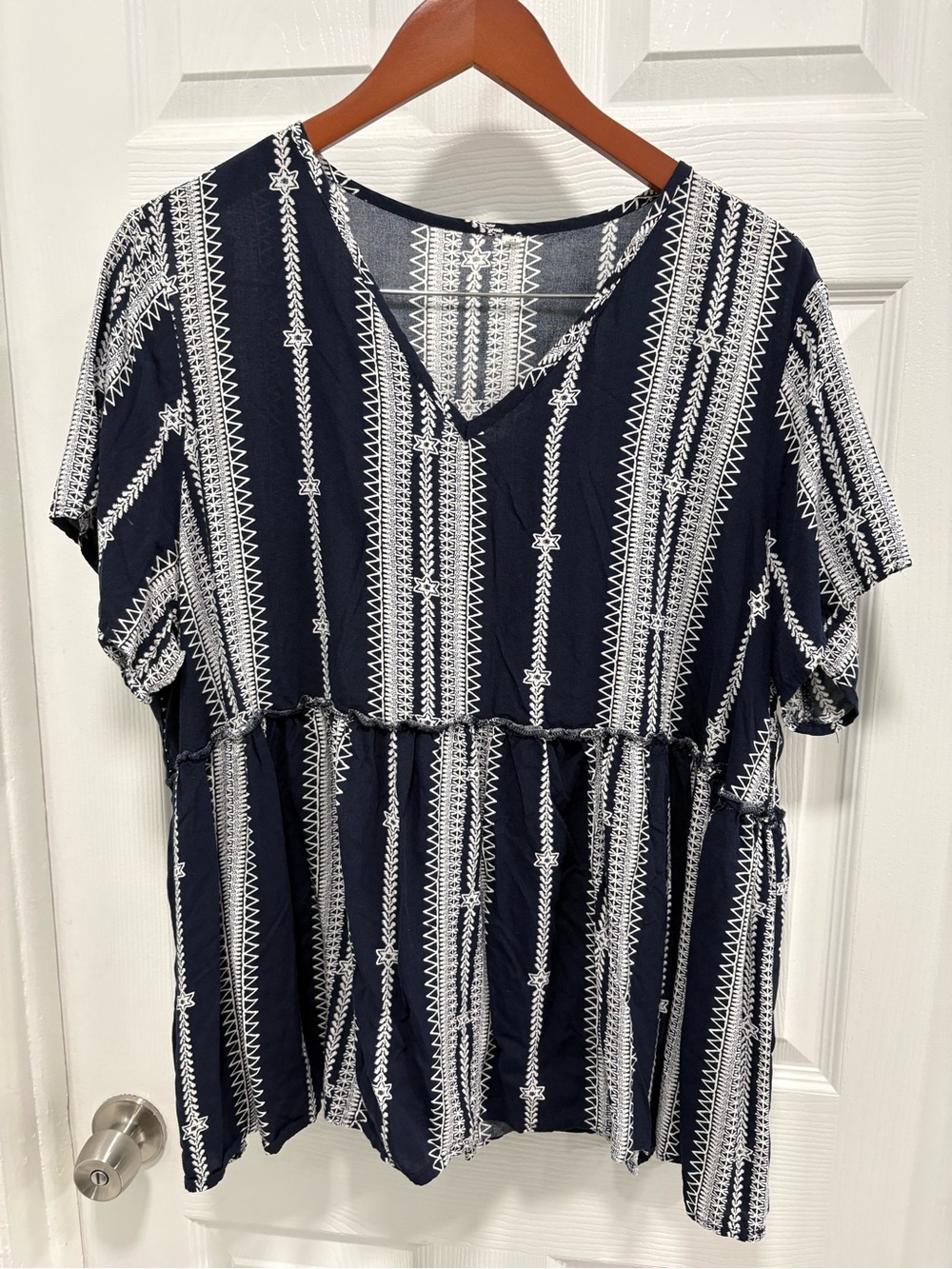 SHEIN Navy and White V-Neck Embroidered Peplum Tunic
